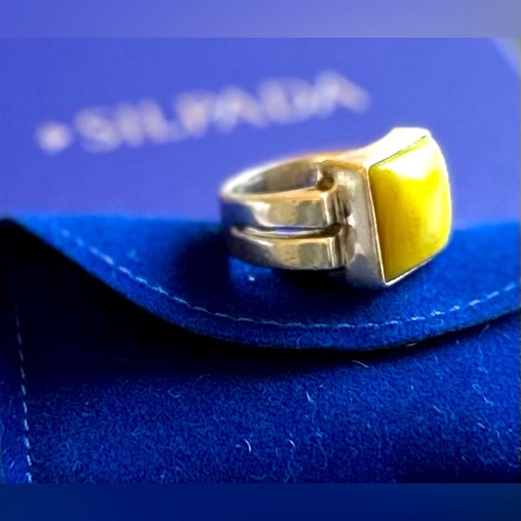 Silpada (retired) sterling silver ring green mother of pearl stone size 6 - Picture 1 of 6